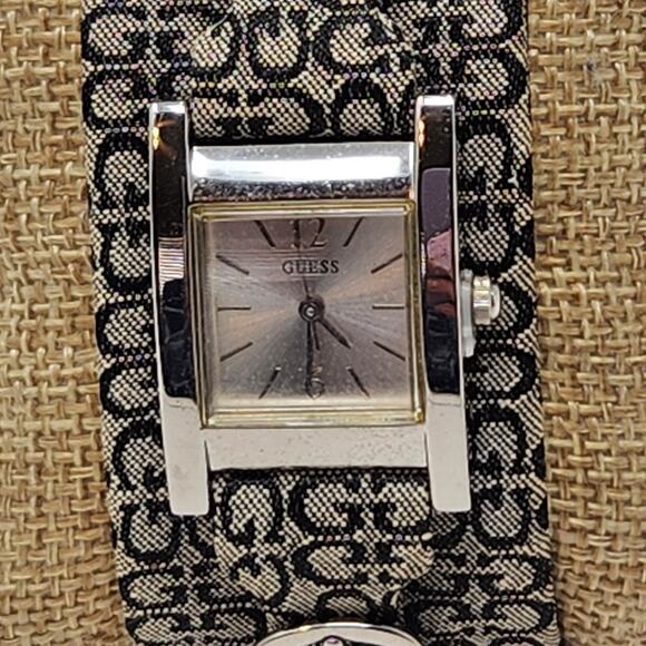 Guess Black Gray Logo Jacquard Cuff Watch Wristwatch Womens Buckle Strap Works - Picture 2 of 7
